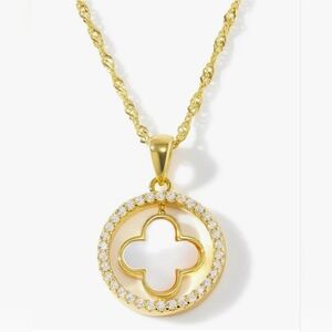 Elegant Necklace 18" Gold Over Silver - Clover Pendant - Luck & Love. NWT.